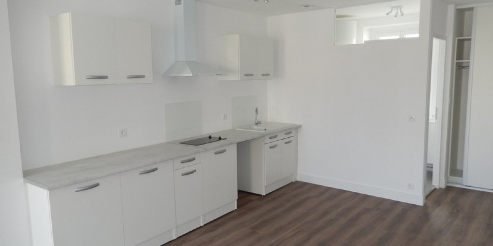 appartement à BORDEAUX (33000)
