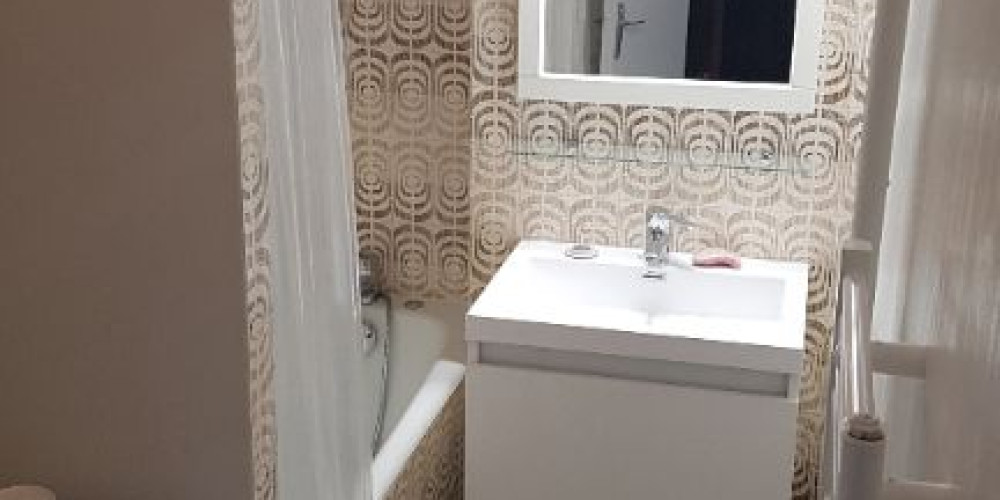 appartement à BORDEAUX (33800)