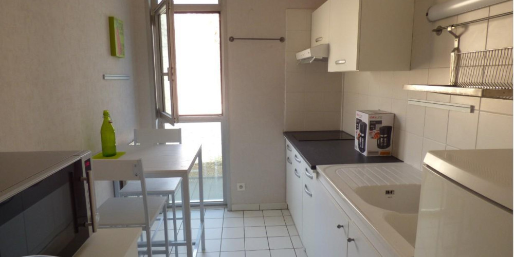 appartement à BORDEAUX (33300)