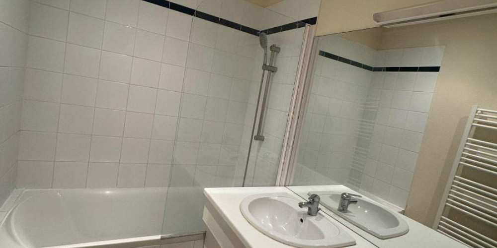 appartement à BORDEAUX (33000)