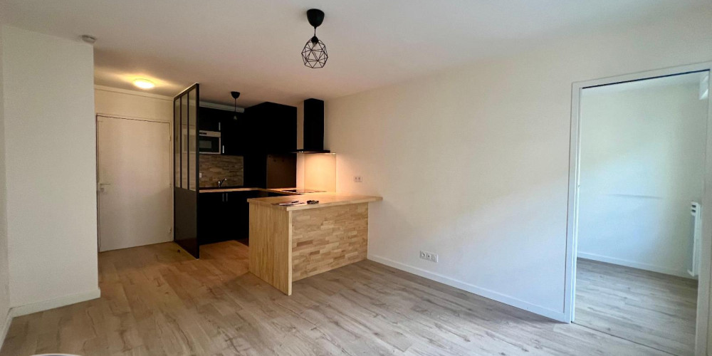 appartement à BORDEAUX (33000)