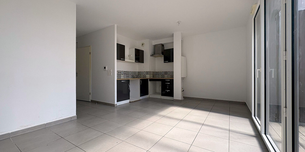 appartement à BORDEAUX (33300)