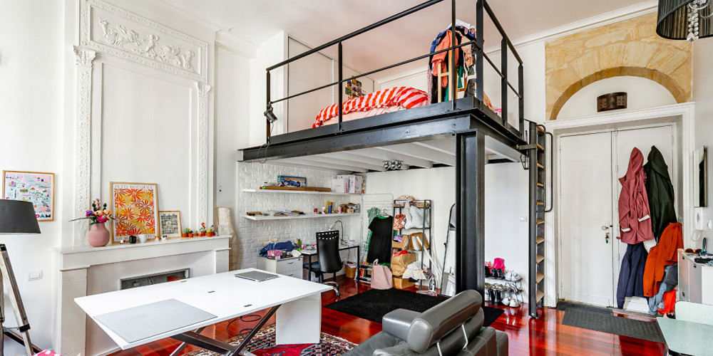 appartement à BORDEAUX (33800)