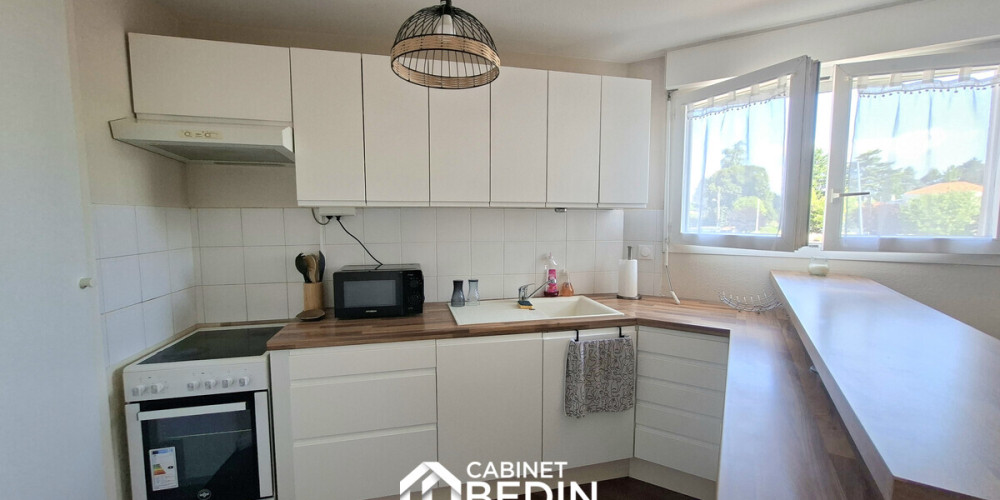 appartement à POMPIGNAC (33370)