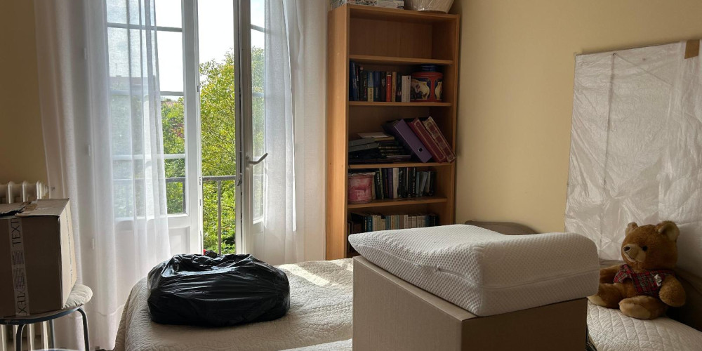 appartement à BORDEAUX (33000)