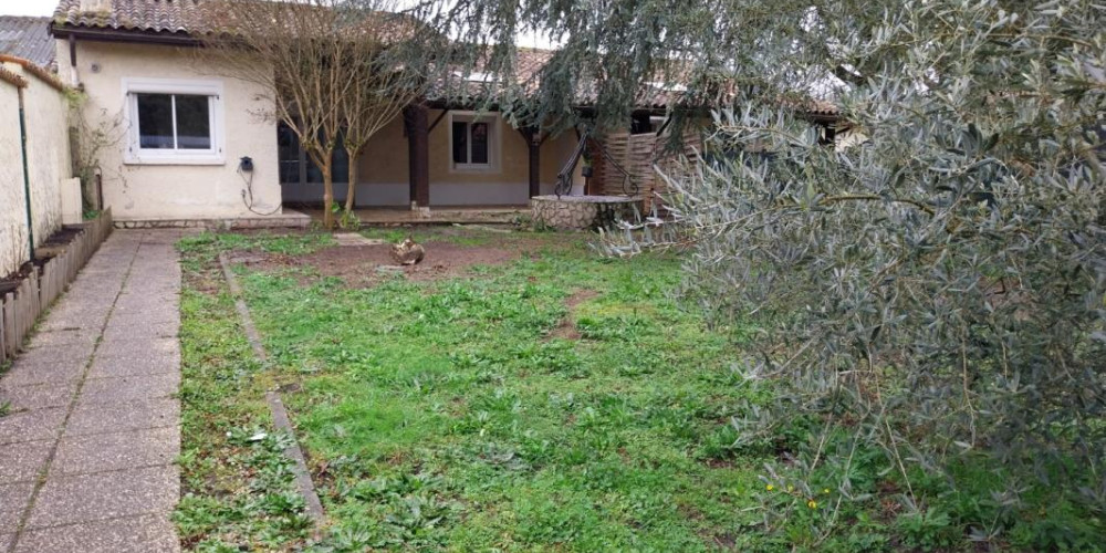 appartement à TOULENNE (33210)