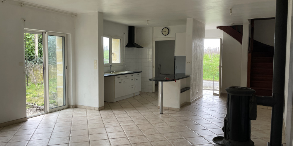 maison à ST GENES DE CASTILLON (33350)