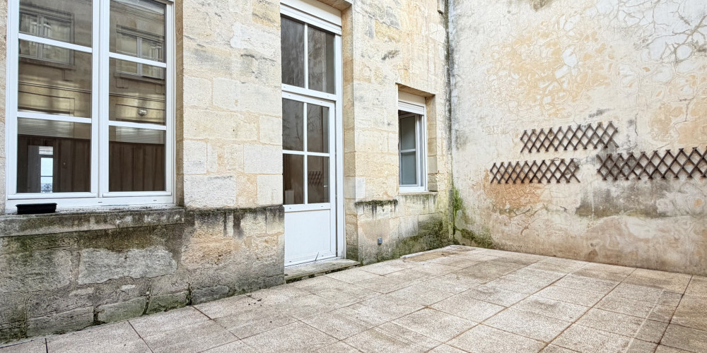 appartement à BORDEAUX (33000)