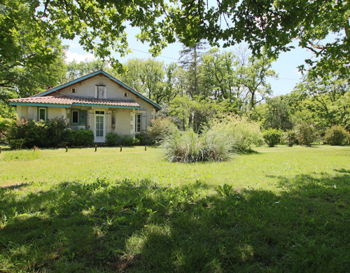 maison  ST MAGNE