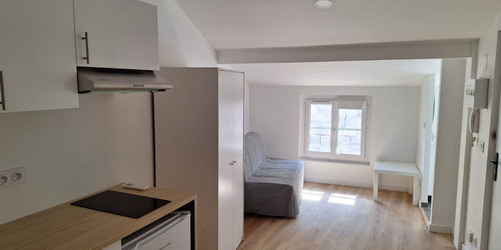 appartement à BORDEAUX (33800)
