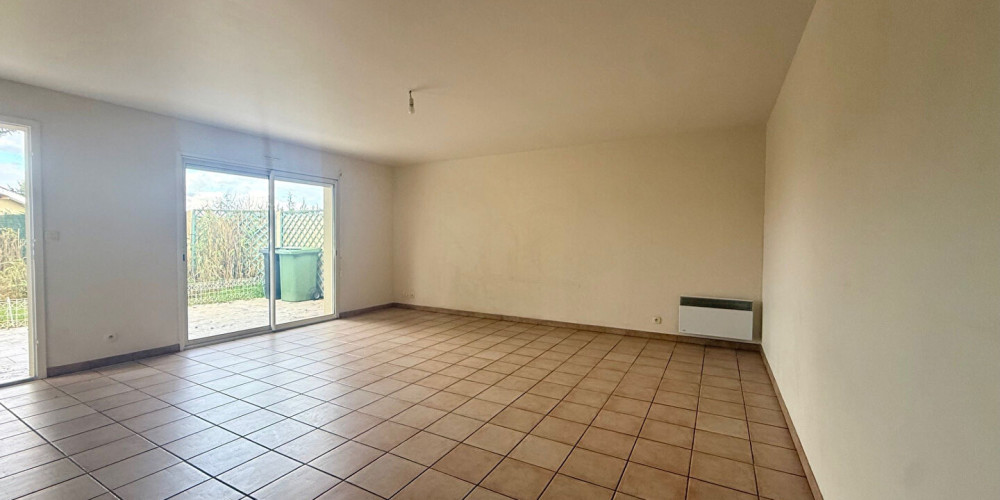 maison à AMBARES ET LAGRAVE (33440)