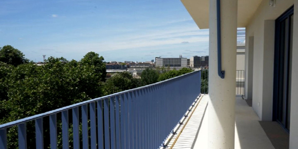 appartement à BORDEAUX (33000)