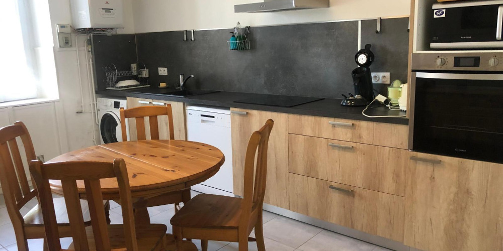 maison à QUINSAC (33360)