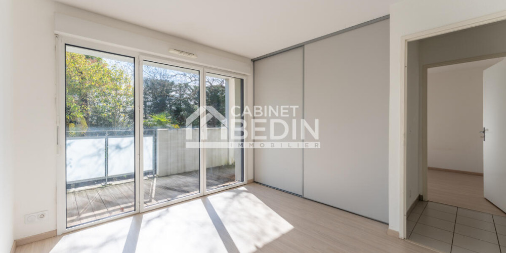 appartement à BORDEAUX (33200)
