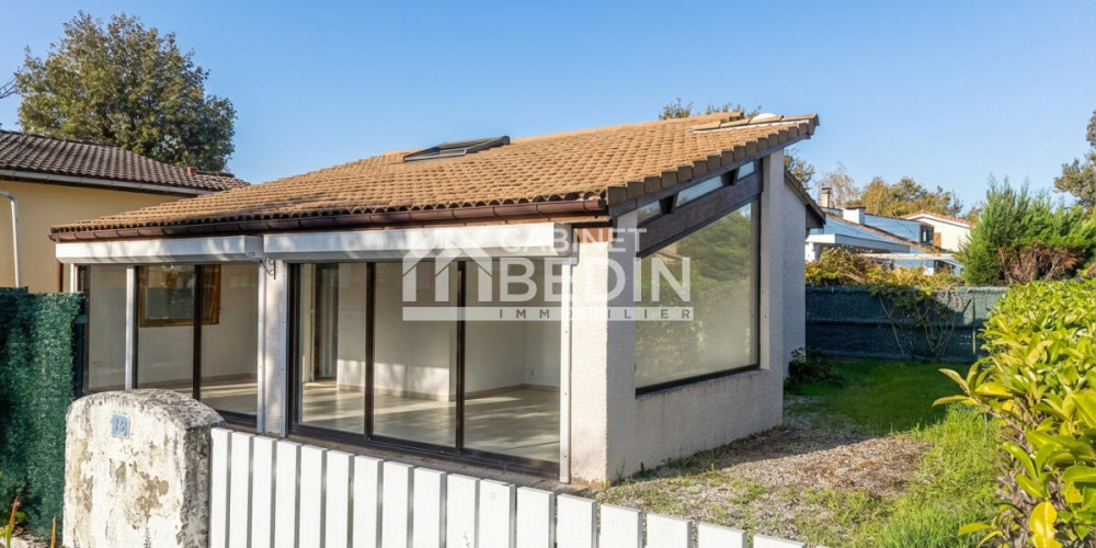 maison à ARES (33740)