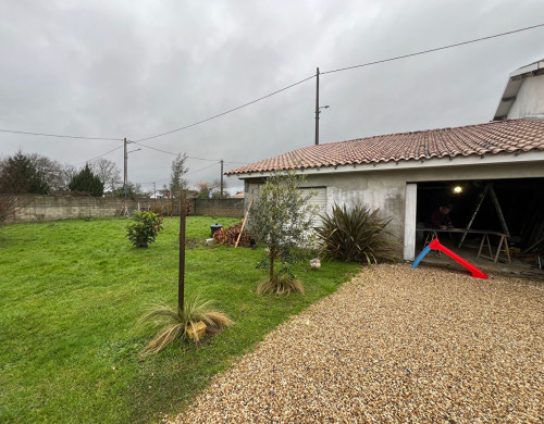 maison  ST SEURIN SUR L ISLE