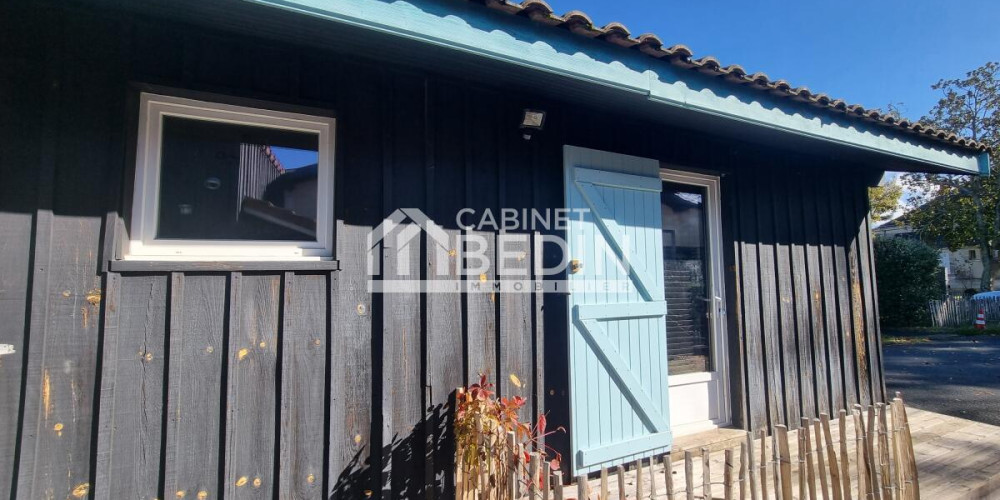 maison à ARES (33740)