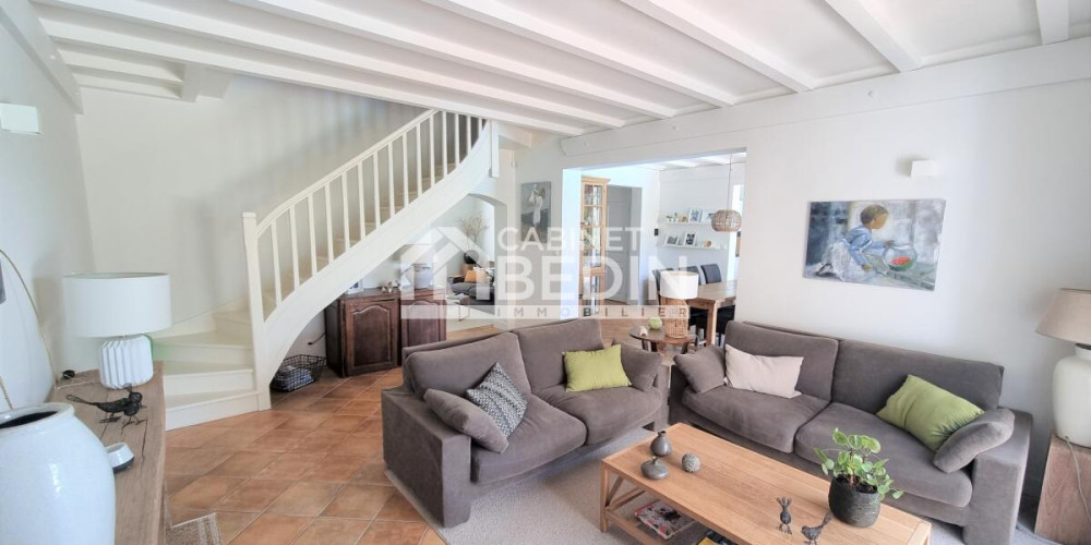 maison à LA BREDE (33650)