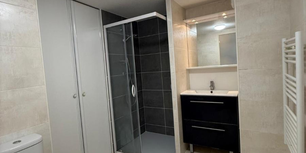 appartement à BORDEAUX (33000)