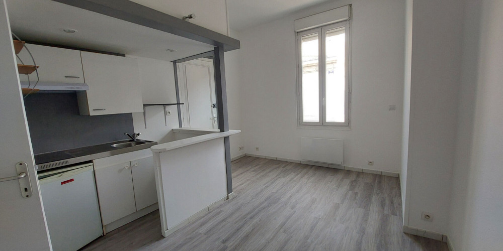 appartement à BORDEAUX (33000)