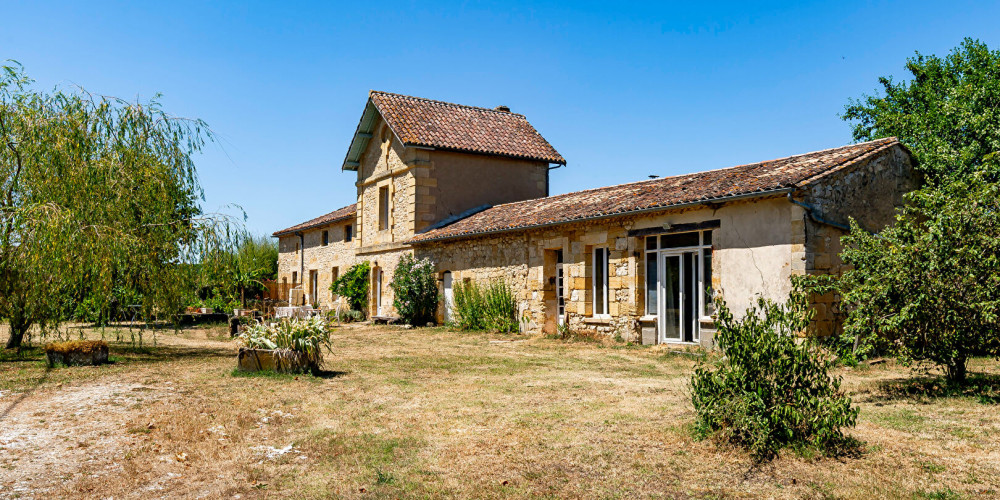 maison à LES SALLES DE CASTILLON (33350)