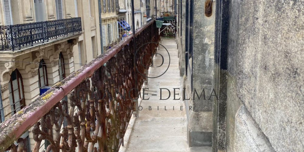 appartement à BORDEAUX (33000)