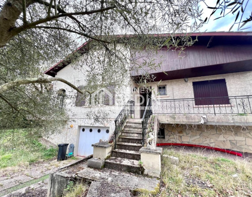 maison  BASSENS