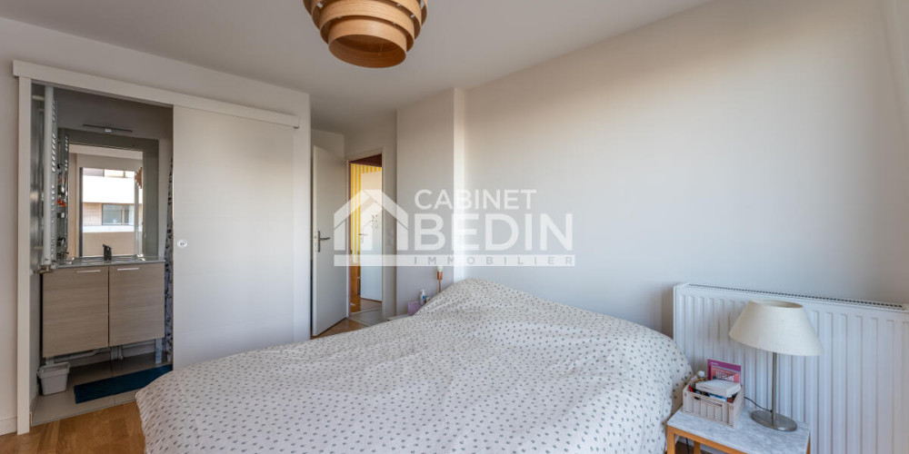 appartement à BORDEAUX (33100)