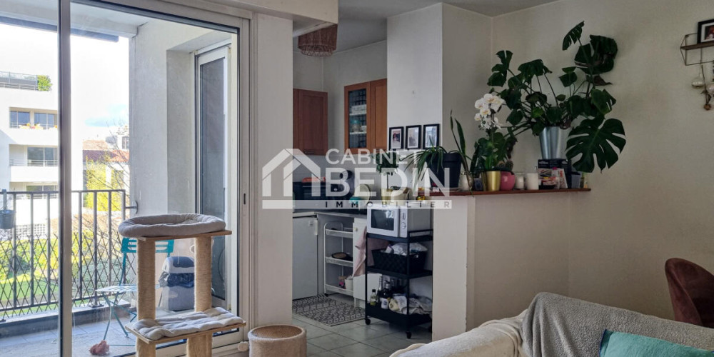 appartement à BORDEAUX (33000)