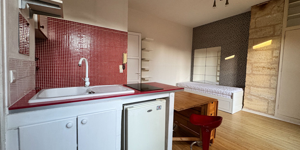 appartement à BORDEAUX (33000)