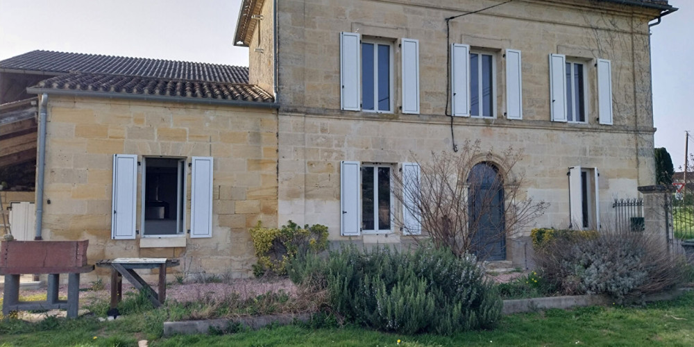 maison à PUISSEGUIN (33570)