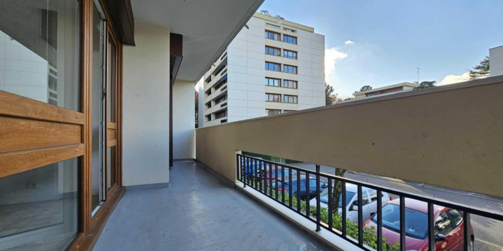 appartement à PESSAC (33600)