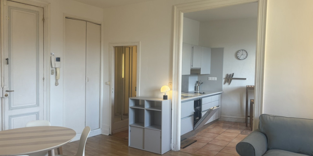 appartement à BORDEAUX (33000)