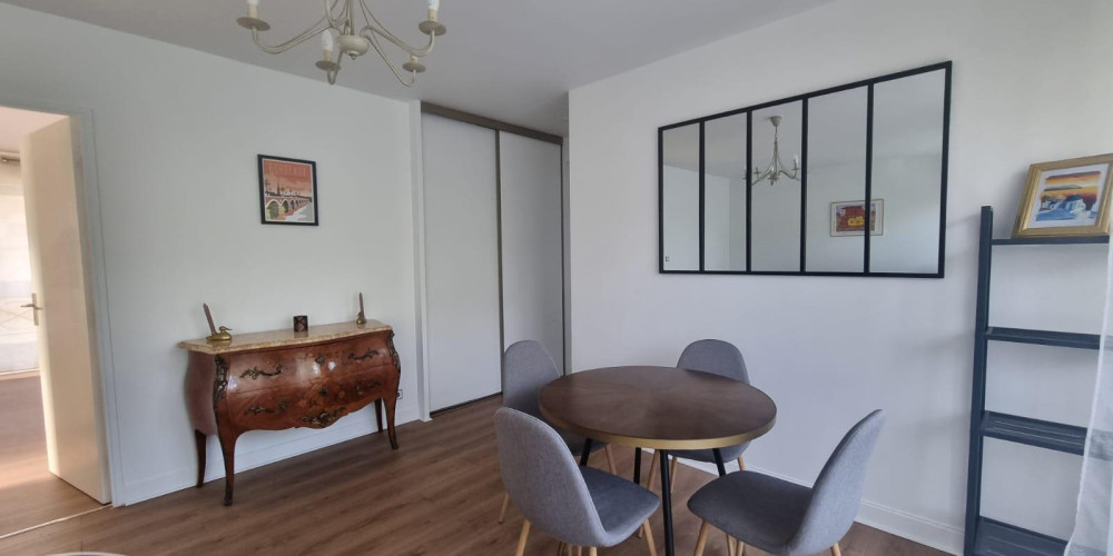appartement à BORDEAUX (33300)