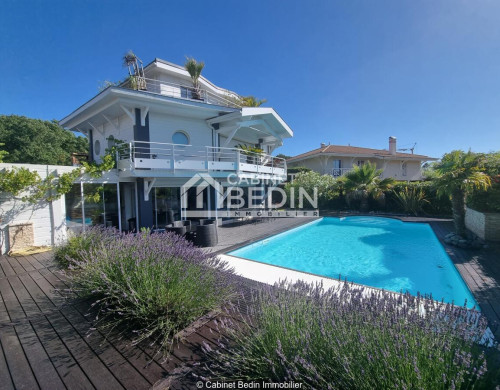 maison  LANTON