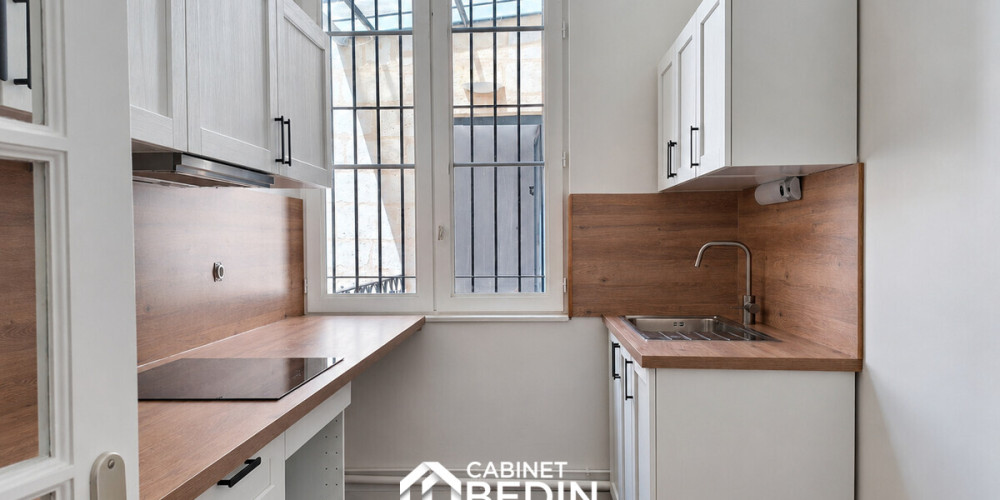 appartement à BORDEAUX (33000)