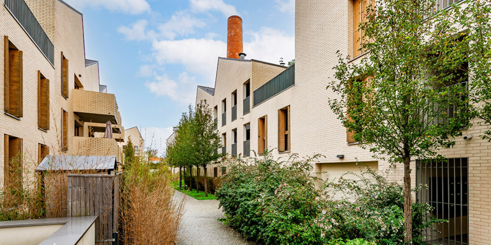 appartement à BORDEAUX (33800)