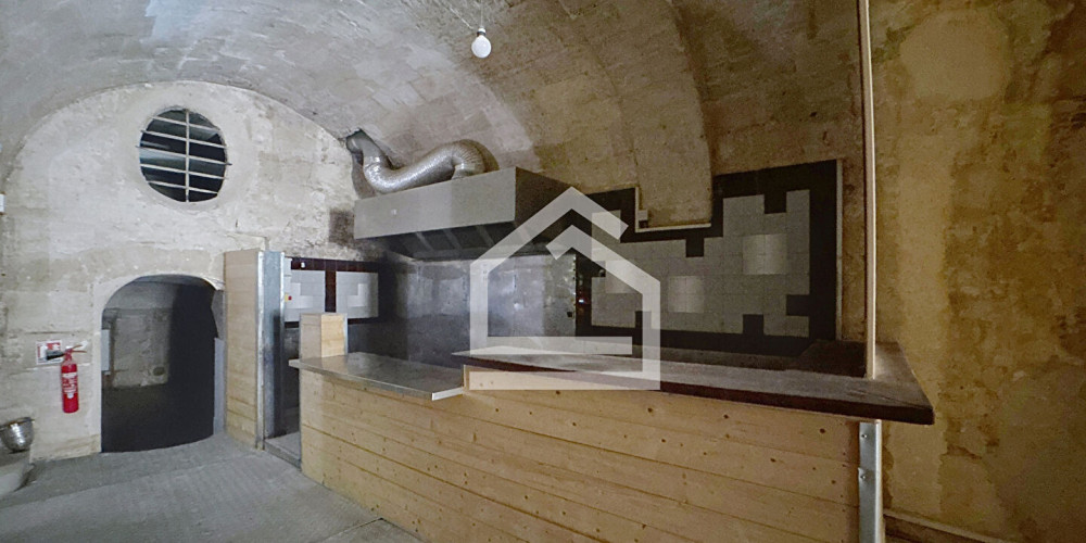 local commercial à BORDEAUX (33000)