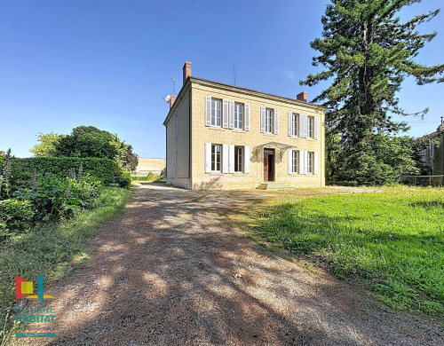 maison  LANGON