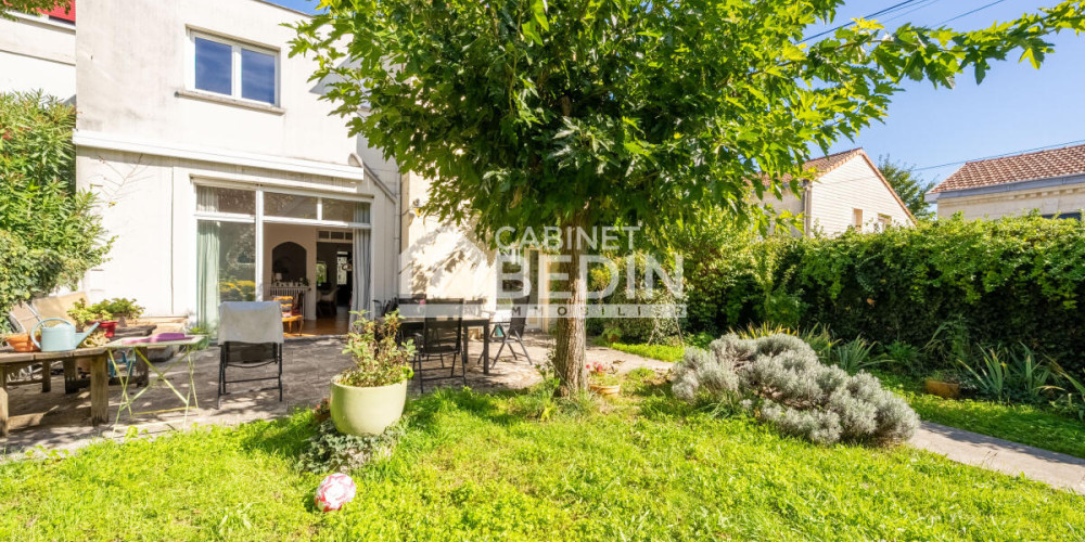 maison à LE BOUSCAT (33110)