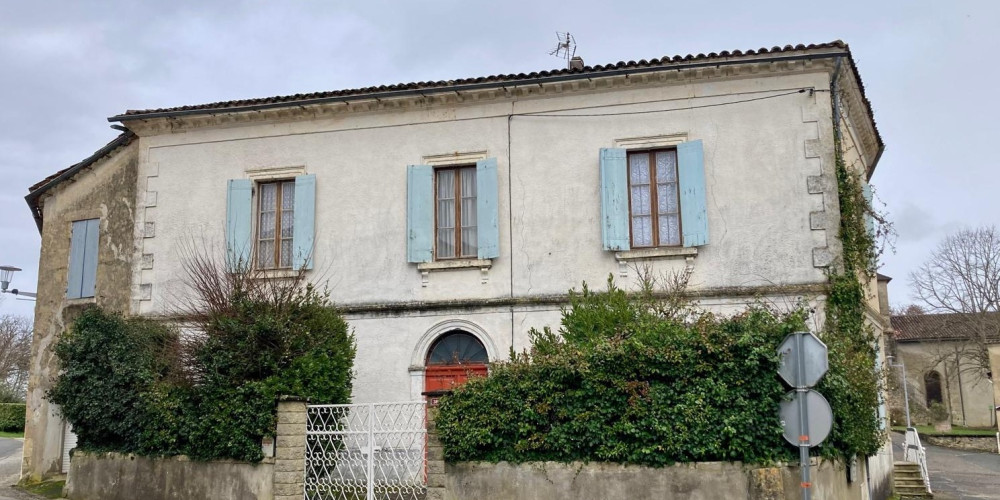 maison à PUJOLS SUR CIRON (33210)