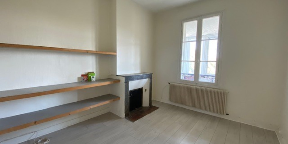 appartement à BORDEAUX (33000)