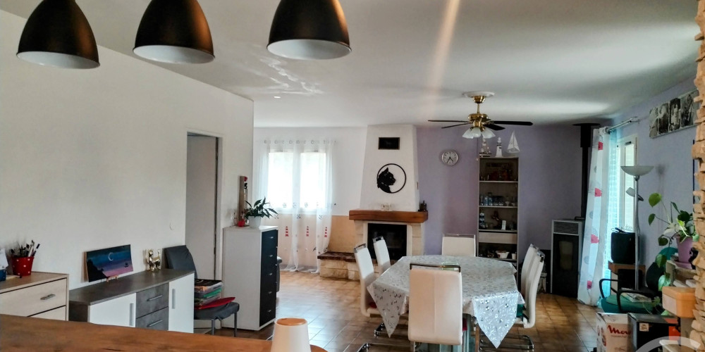 maison à ST MAIXANT (33490)