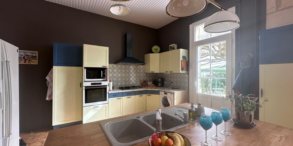 maison à ST DENIS DE PILE (33910)