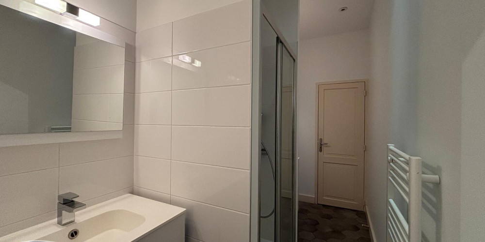 appartement à BORDEAUX (33000)