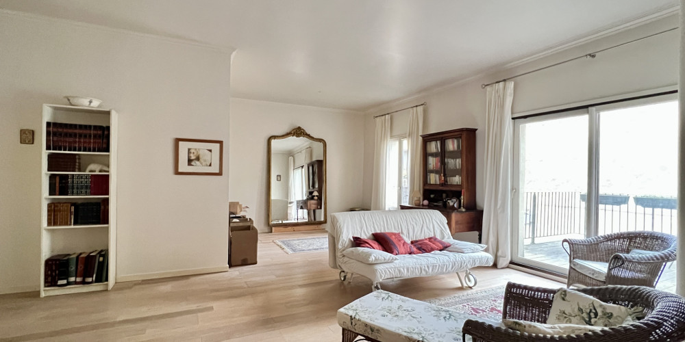 appartement à BORDEAUX (33000)