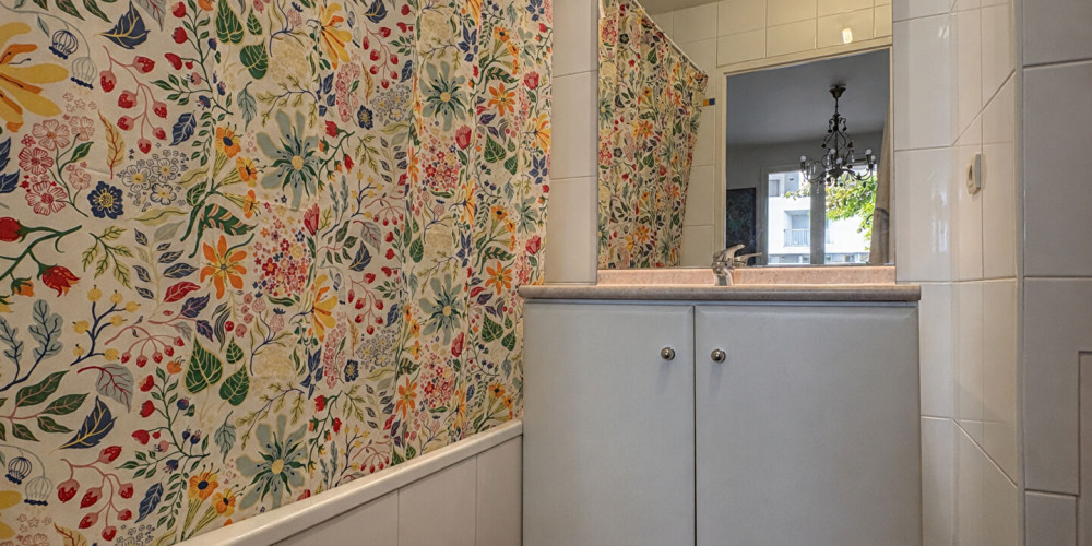 appartement à BORDEAUX (33100)