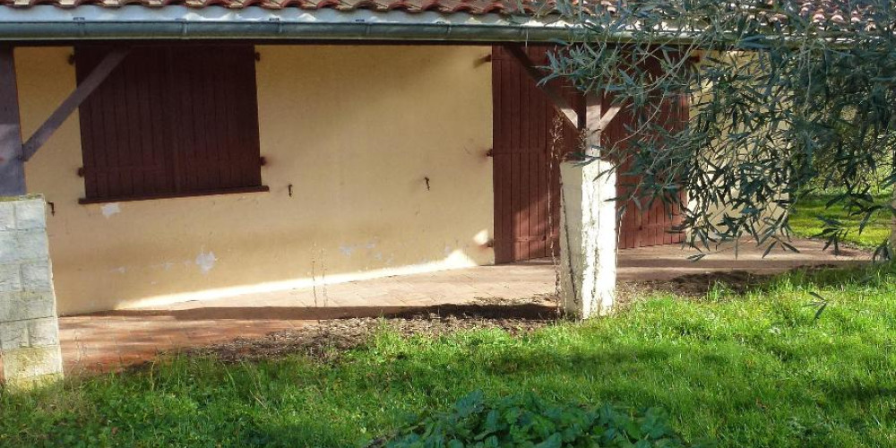 maison à ST QUENTIN DE BARON (33750)