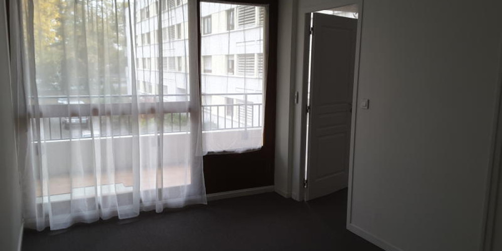 appartement à PESSAC (33600)