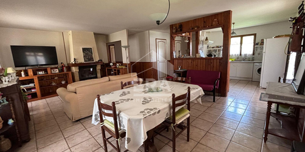maison à LE TUZAN (33125)